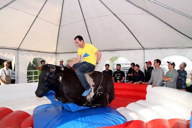 Bullen reiten bei Outdoor Refugio 